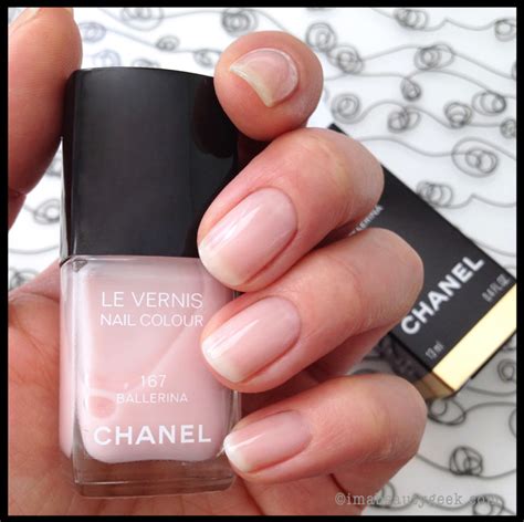 chanel ballerina nail polish